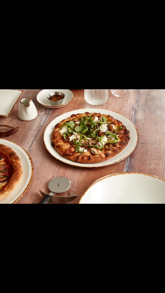 Steelite Performance Brown Dapple is a rustic, enamelware-inspired dinnerware collection with a whit